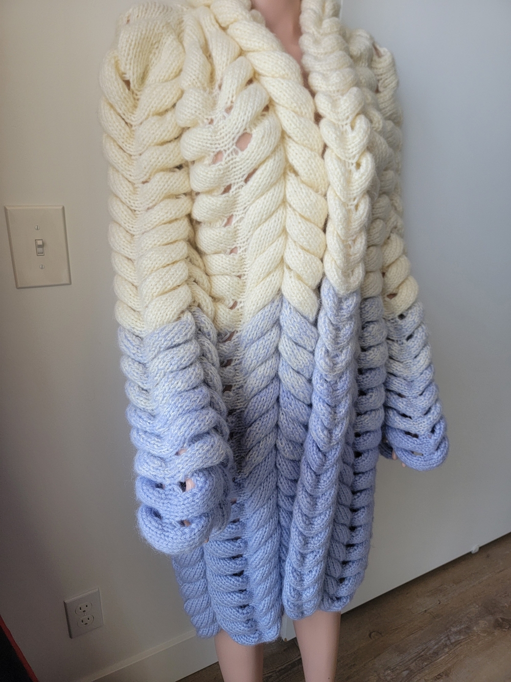Chunky Two-Tone Cable Knit Cardigan Sweater - Cream & Light Blue